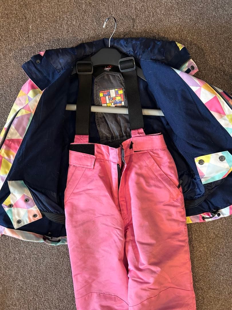 値下げ‼︎ジュニア　スノーボードウェア120㎝　ボード　ビンディング　3点セット‼︎