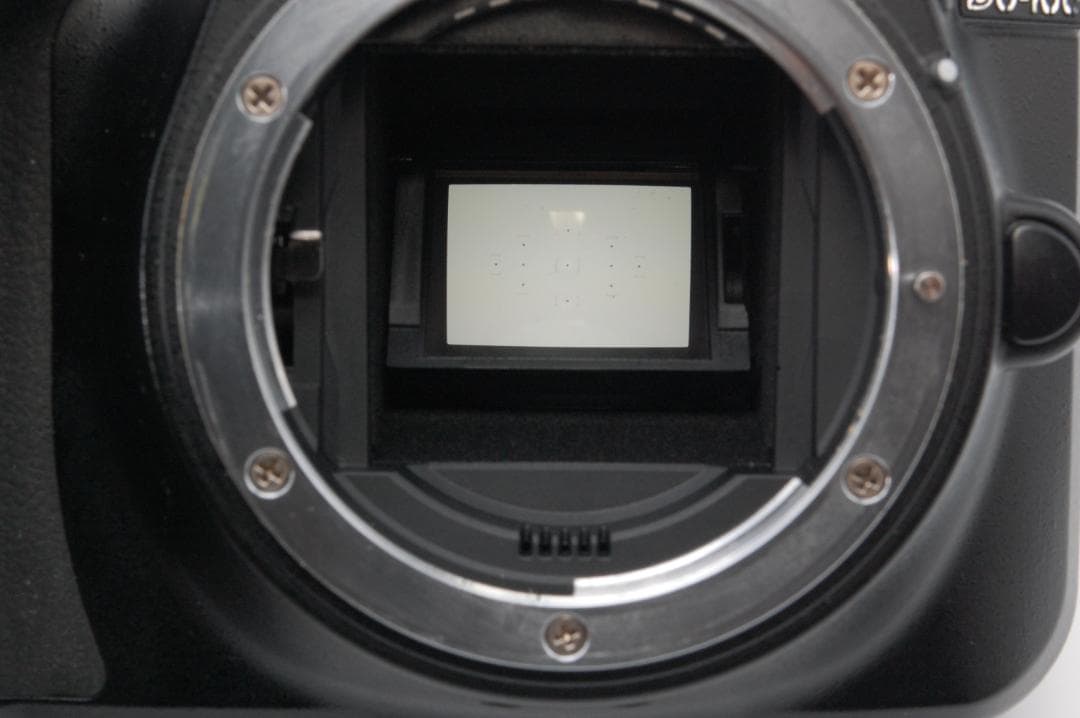 Nikon D3400 デジタル一眼レフカメラ Bluetooth対応