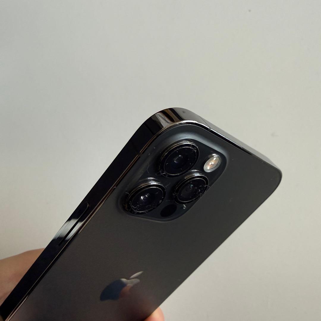 Apple iPhone 12 Pro グラファイト