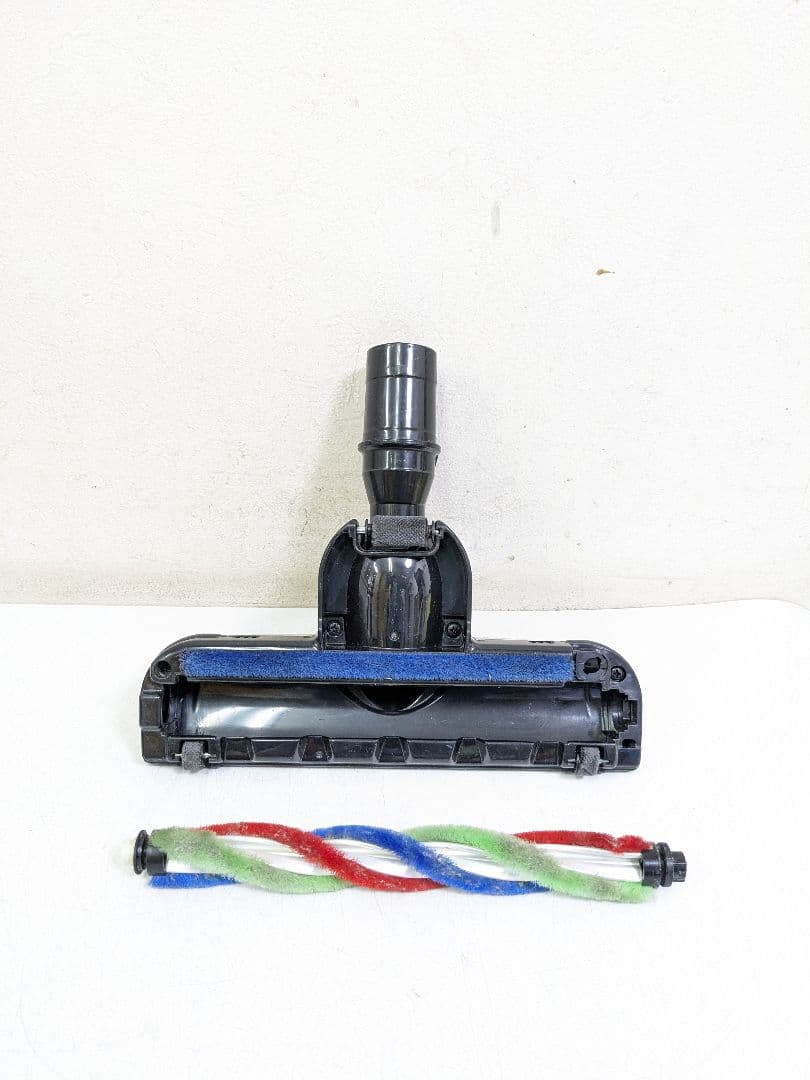 2023年製 TOSHIBA VC-PH65A-W 紙パック式掃除機