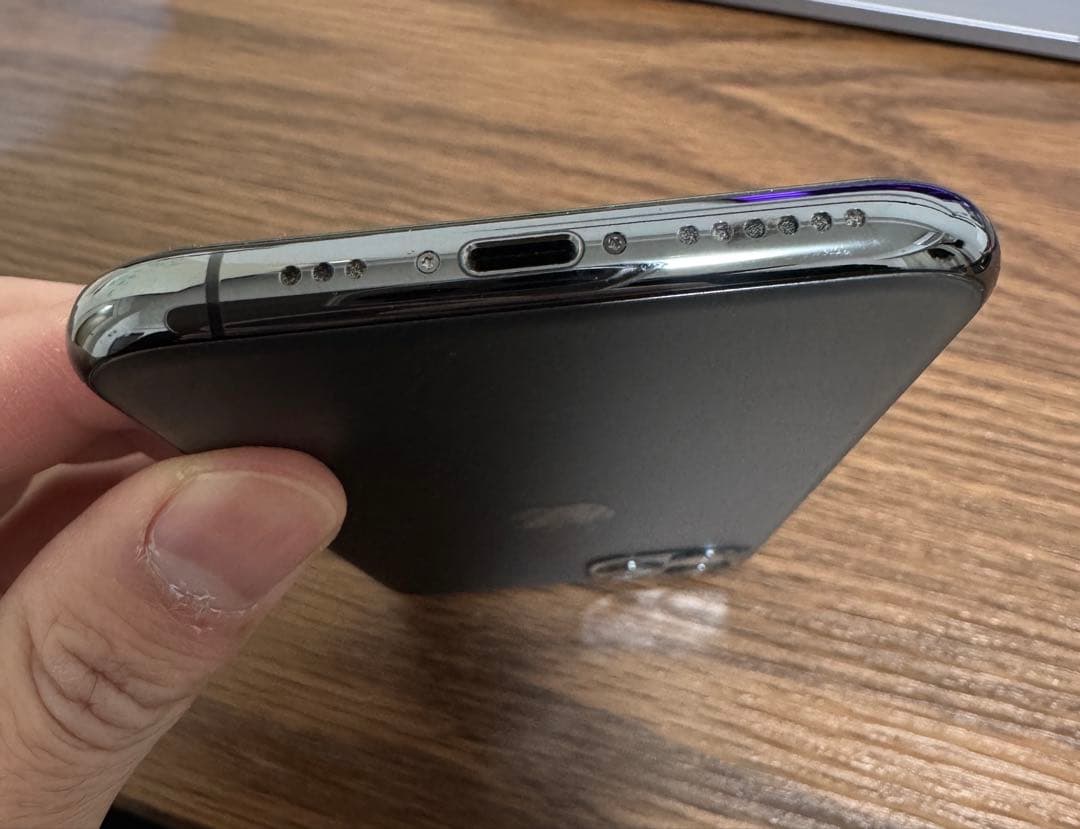 スマートフォン本体