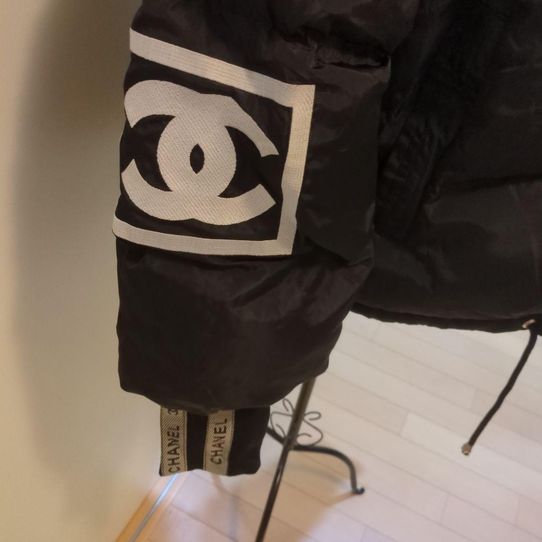 CHANEL ブラック ダウンジャケット値段交渉お気軽に