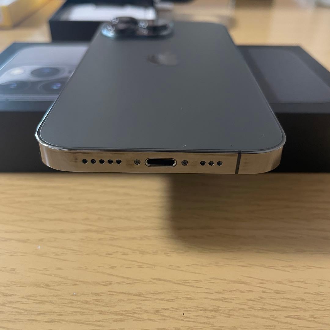 iPhone13pro ブラック　256GB iFace