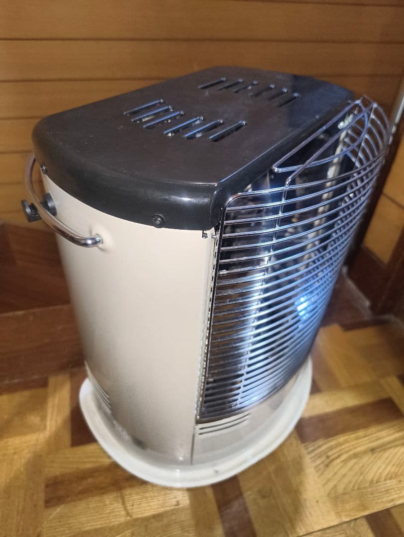 【中古】イワタニ デカ暖2 カセットガスストーブ　CB-STV-DKD2