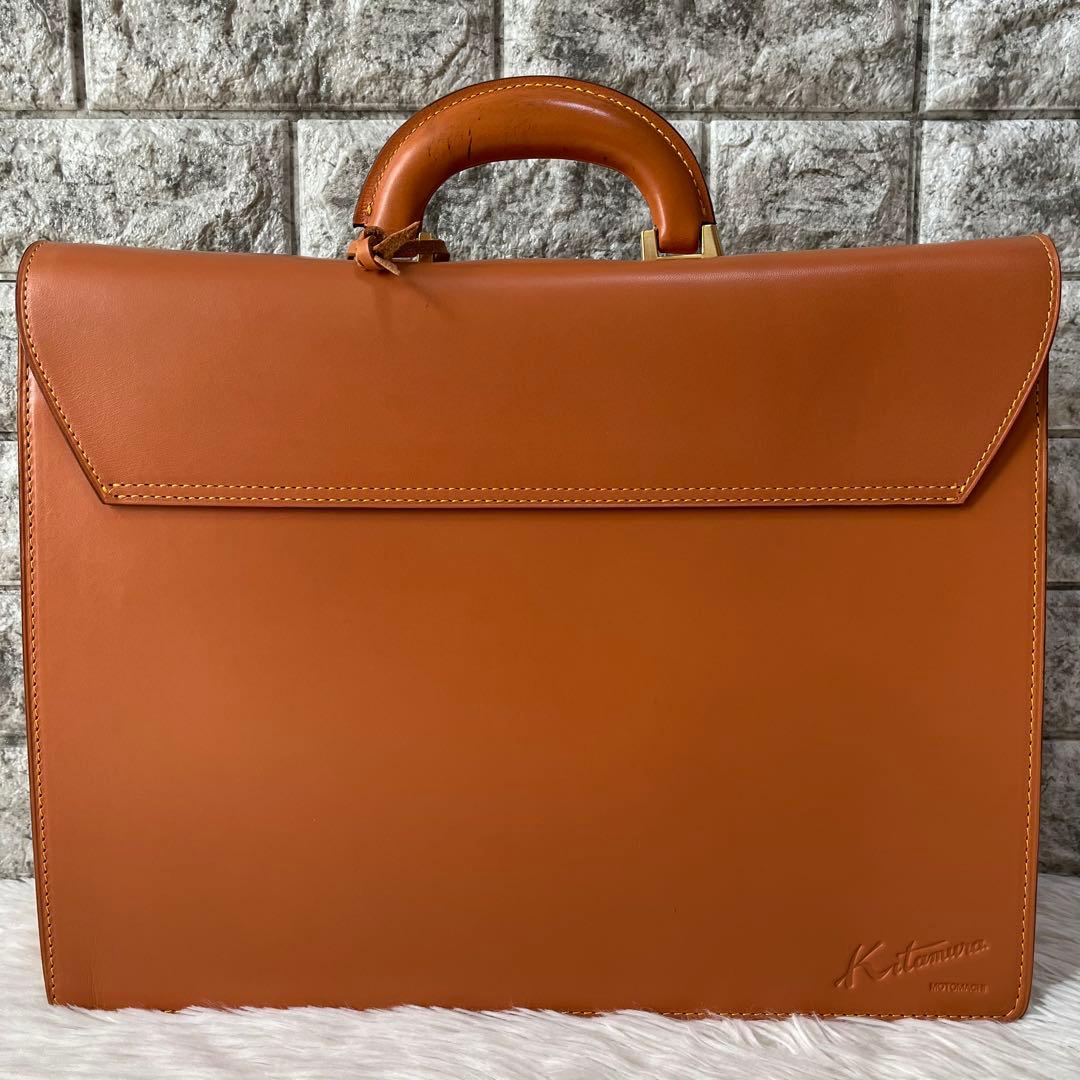 【美品】キタムラ　鍵付き　レザー　ビジネスバッグ　A4収納可能