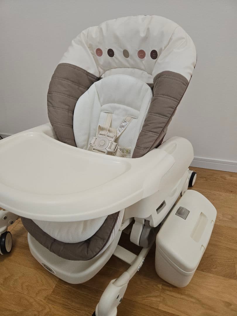 コンビ♡ネムリラ　オートスウィング　エッグショック