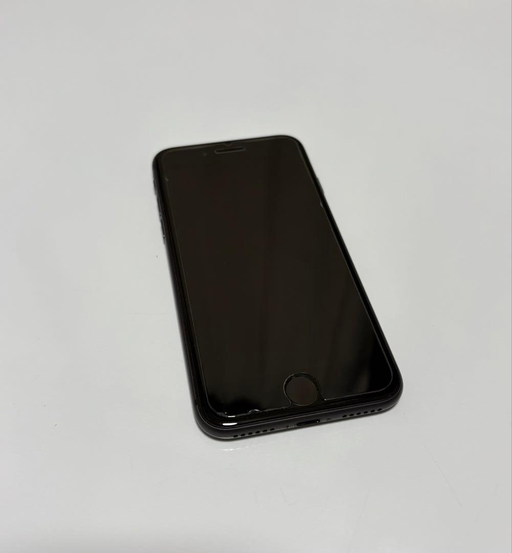 Apple iPhone 8 SIMフリー 64GB ブラック 本体