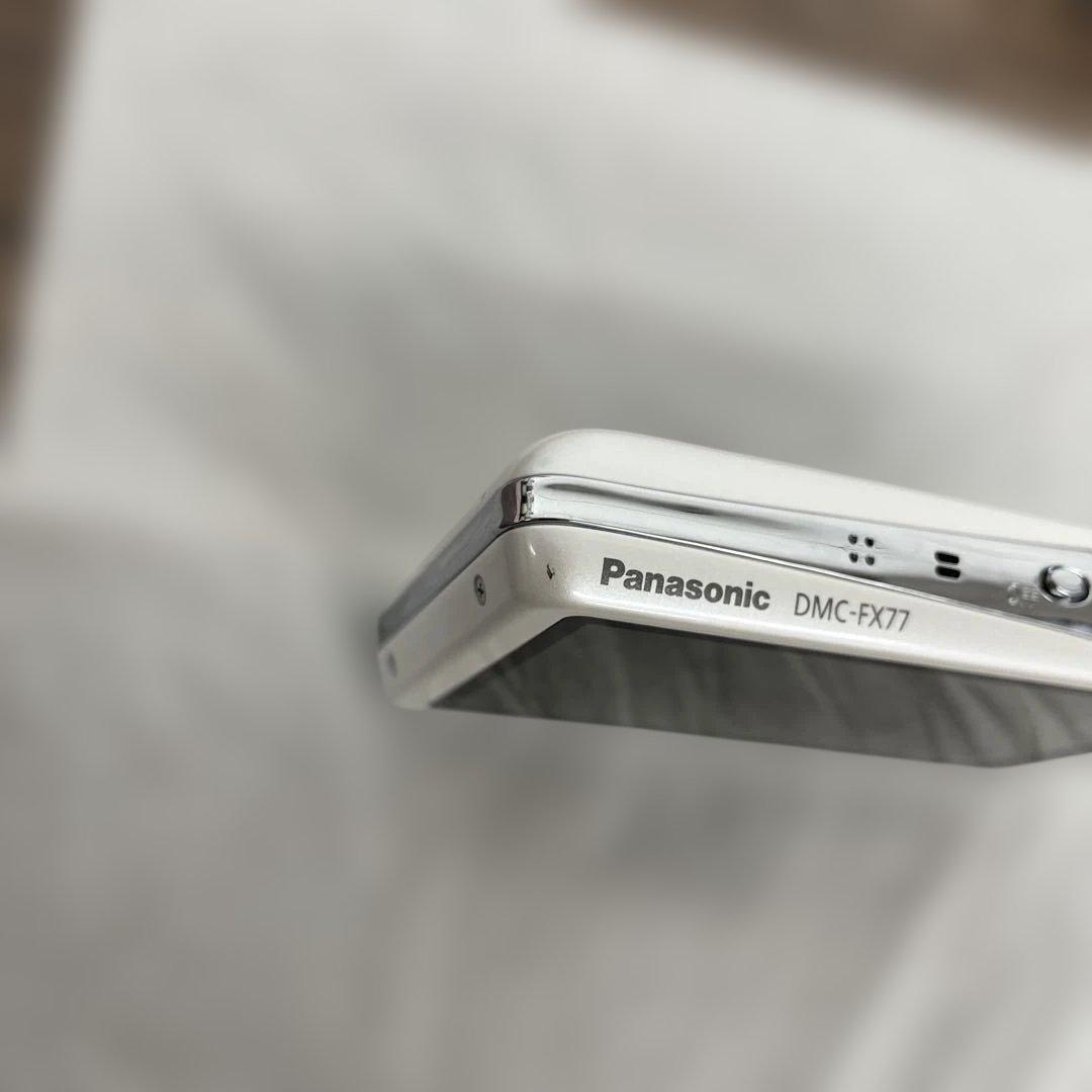 パナソニック デジタルカメラ LUMIX FX77 DMC-FX77-W
