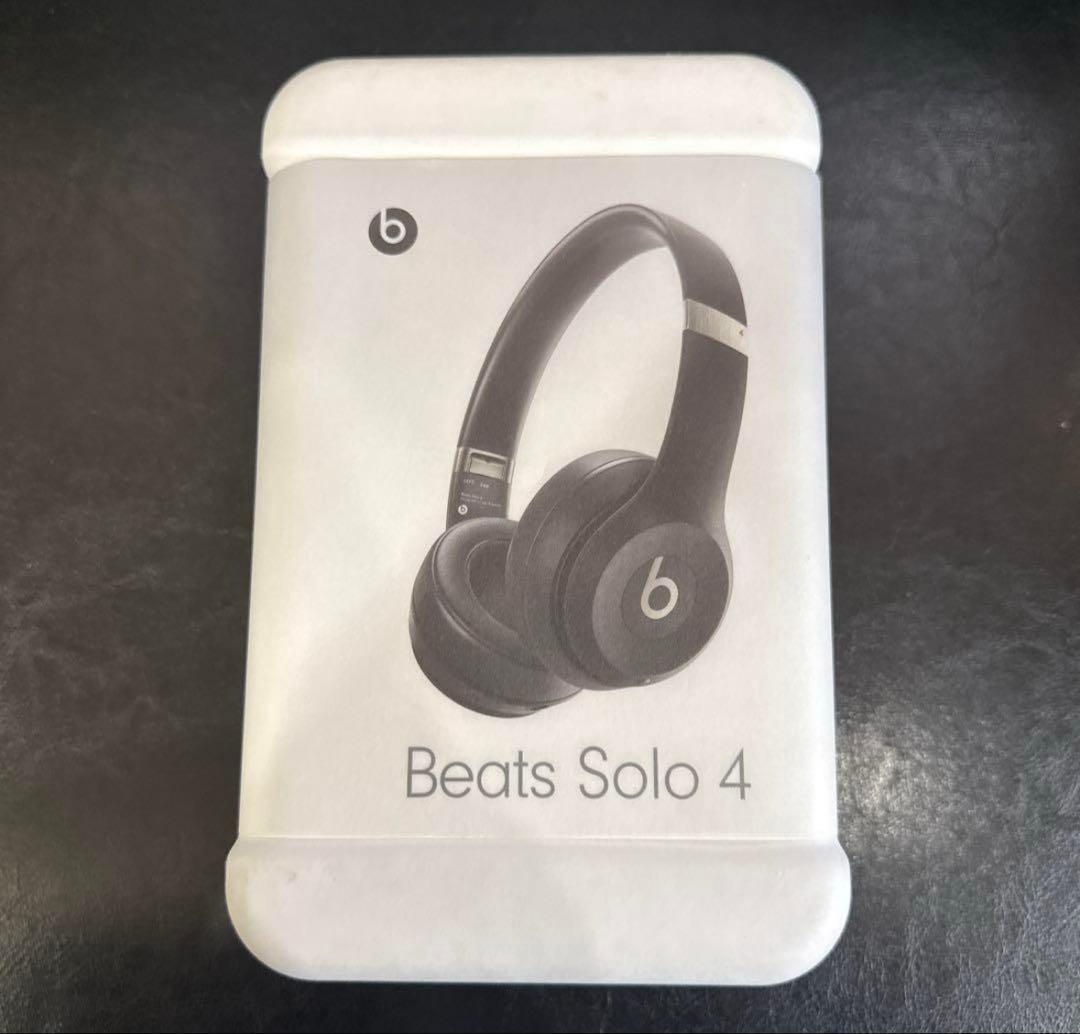 ヘッドホン Beats solo 4
