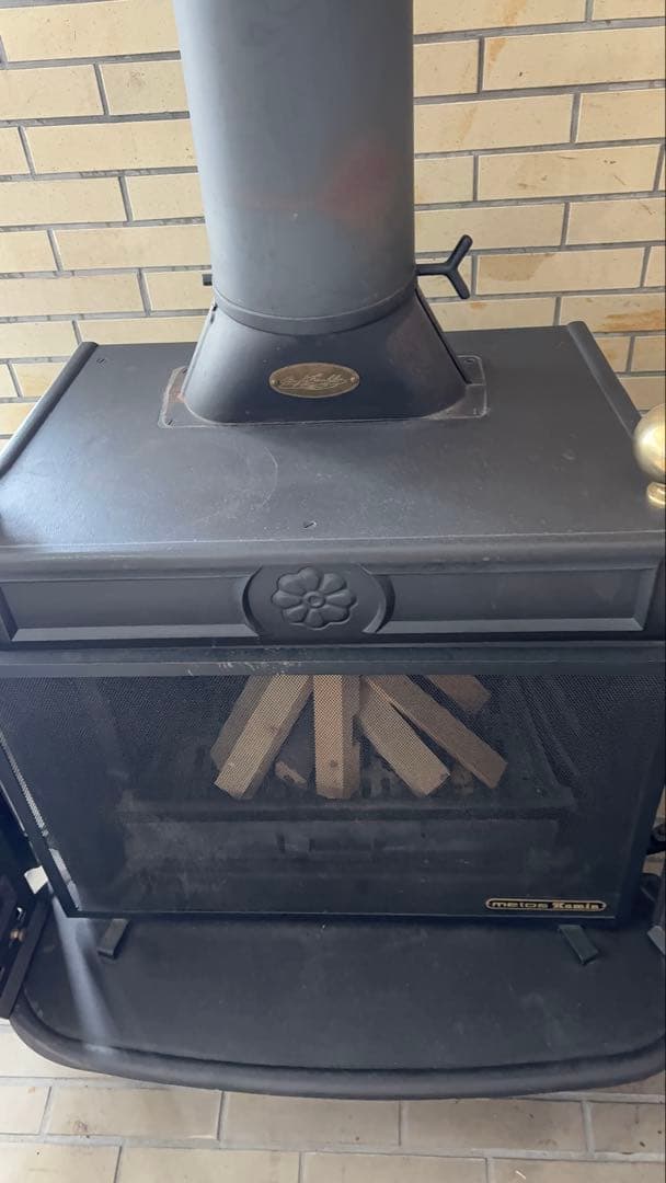 METOS KAMIN 薪ストーブ 鋳物製（札幌市にて直接引取限定）
