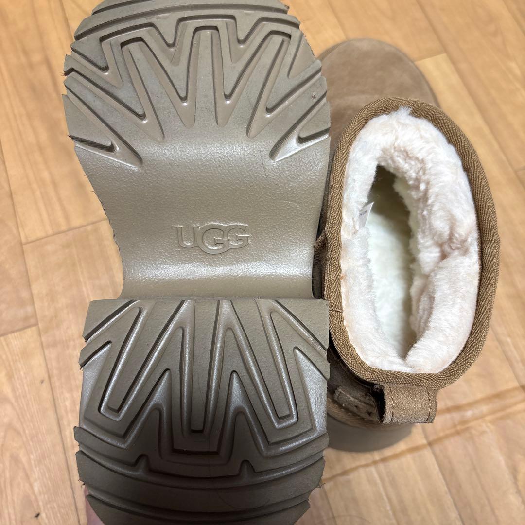 UGG ベージュ 厚底ブーツ