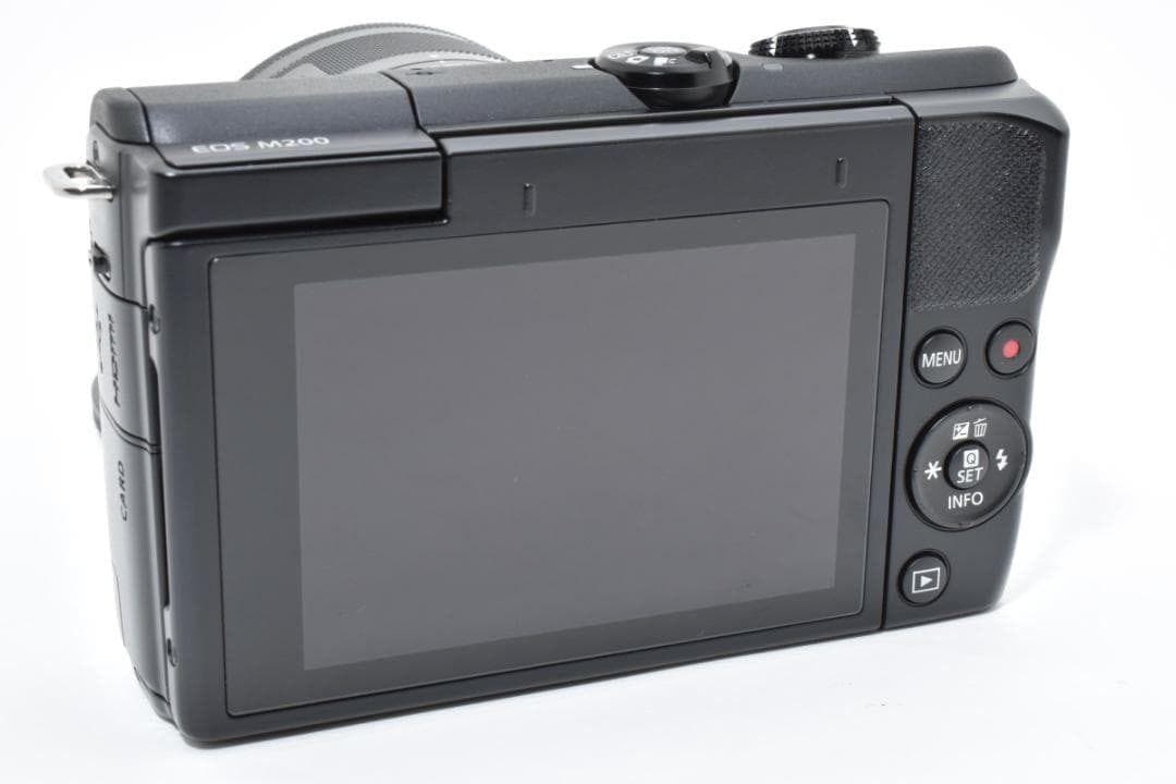 ■美品■Canon キヤノン EOS M200 ブラック
