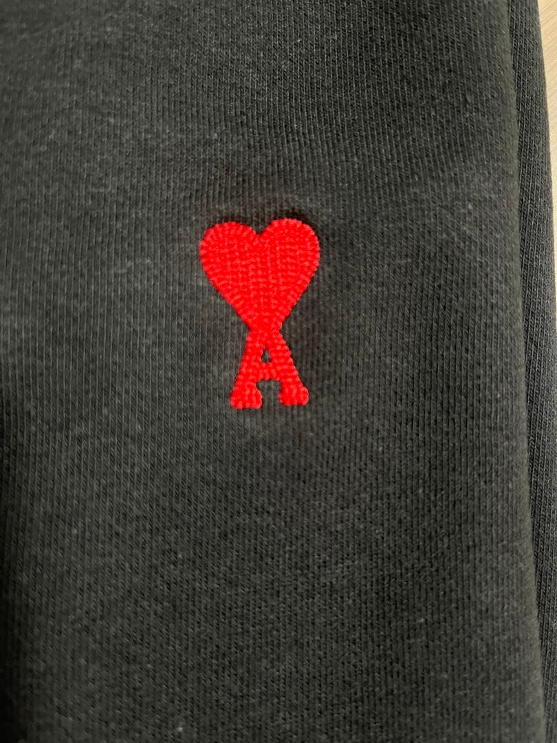 新品 ami parisアミパリス　スウェットトレーナーブラック Sサイズ