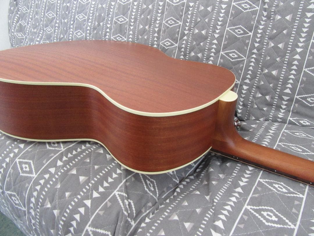 GUILD F-240E　中古美品