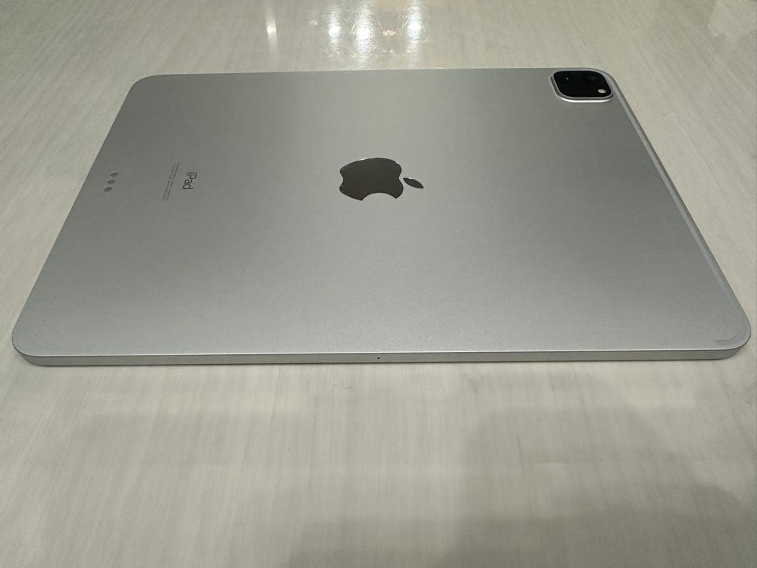 iPad Pro 11インチ（第２世代）　Wi-Fiモデル　256GB　シルバー