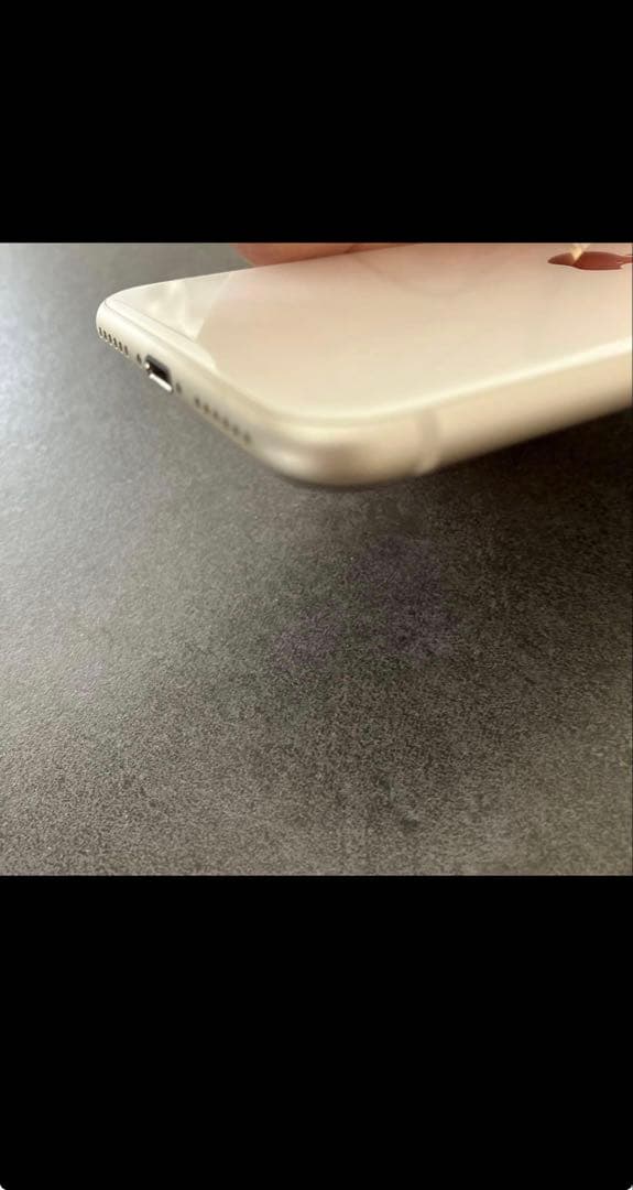 iPhone SE 第3世代 (SE3) ホワイト 64GB SIMフリー　本体