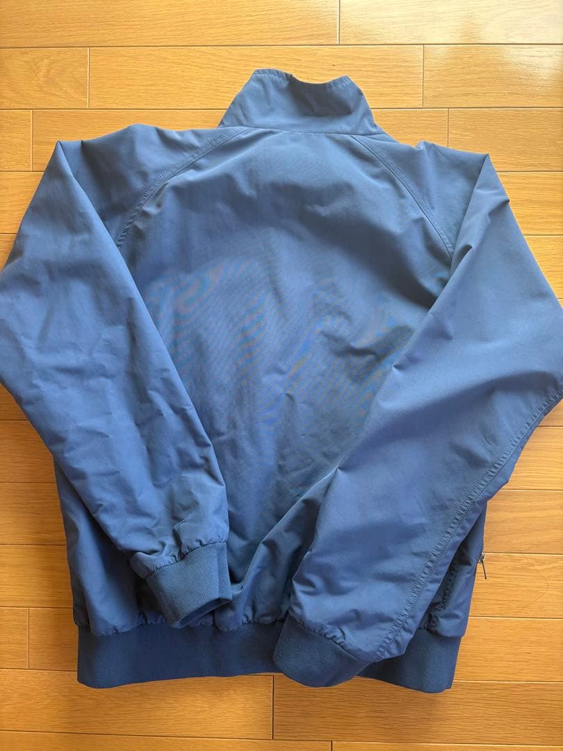 patagonia ナイロンジャケット M ネイビー