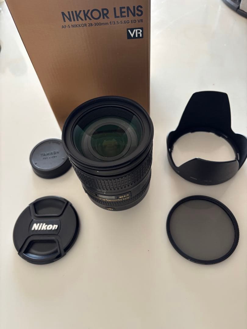 ニコンAF-S NIKKOR 28-300mm f3.5-5.6G ED VR