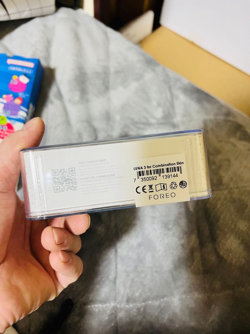 新品未使用品　FOREO LUNA3 美顔器　水色　フォレオ　ルナ3 混合肌用