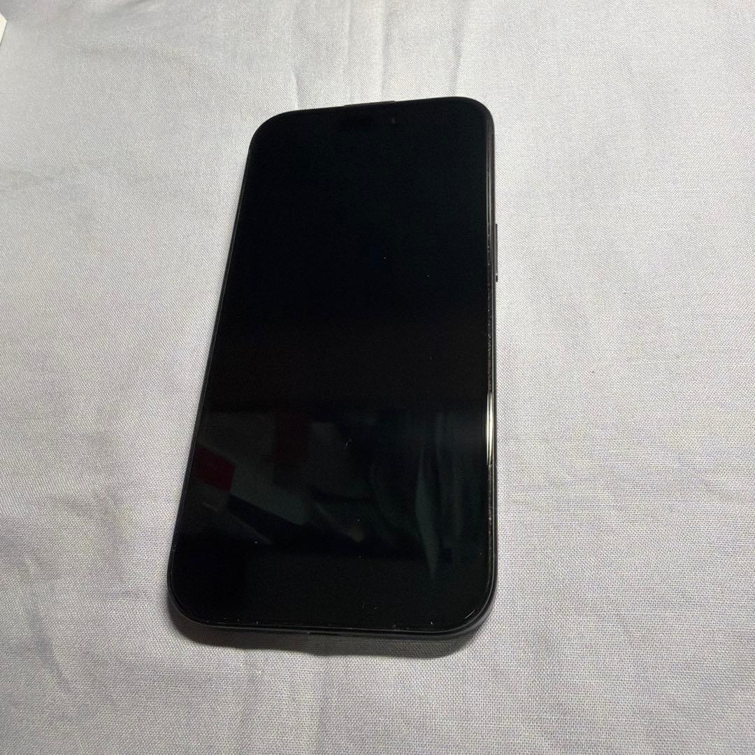 Apple iPhone 15 ブラック 本体 128GB SIMフリー