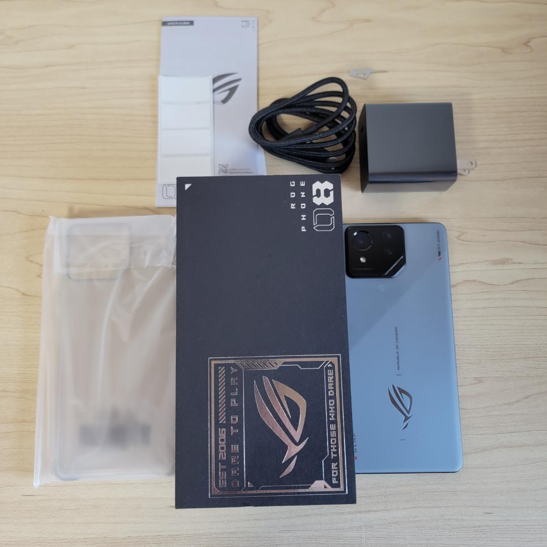 【ほぼ新品】ASUS ROG Phone 8 16GB/256GB