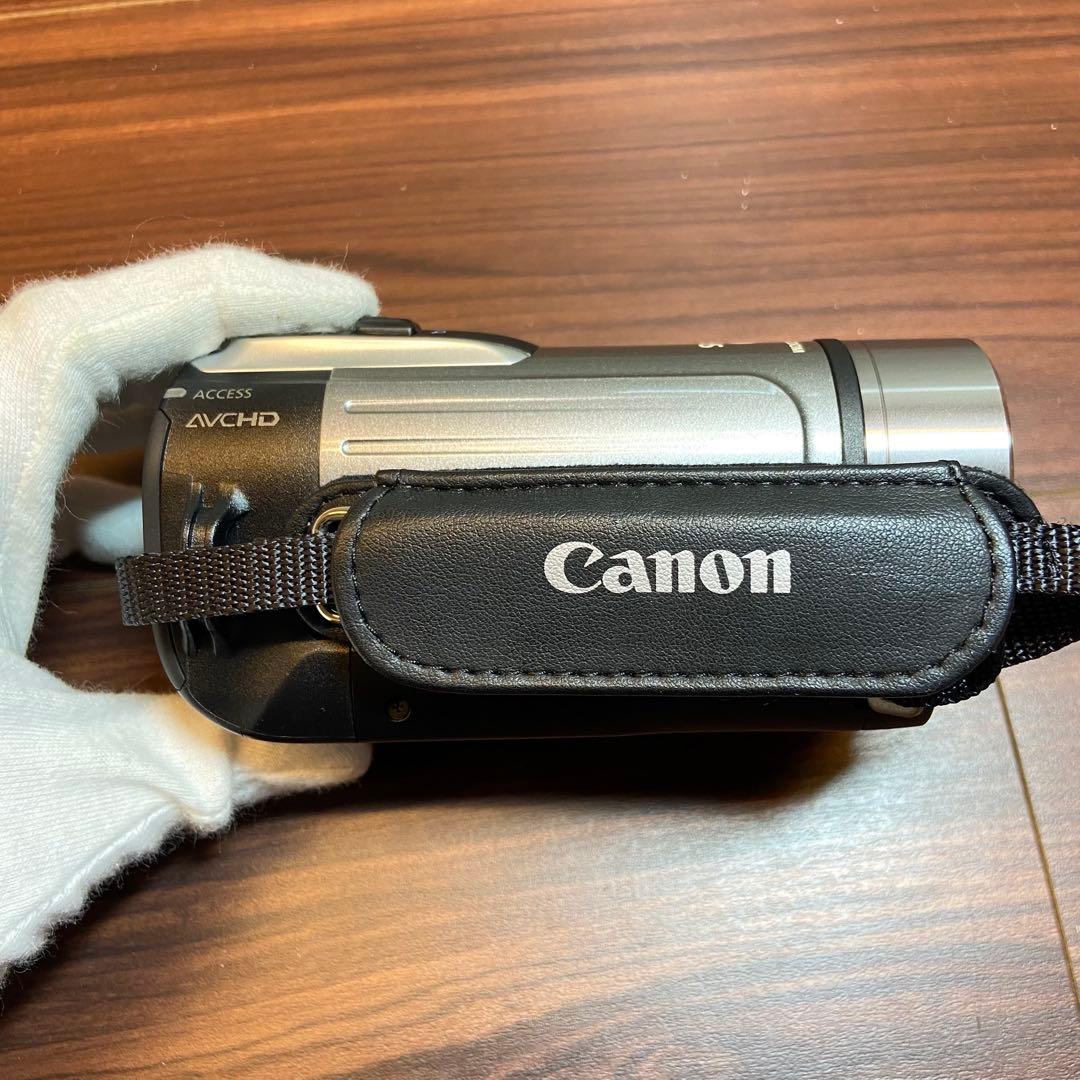 Canon デジタルビデオカメラ iVIS HF R10 ほぼ新品 3462