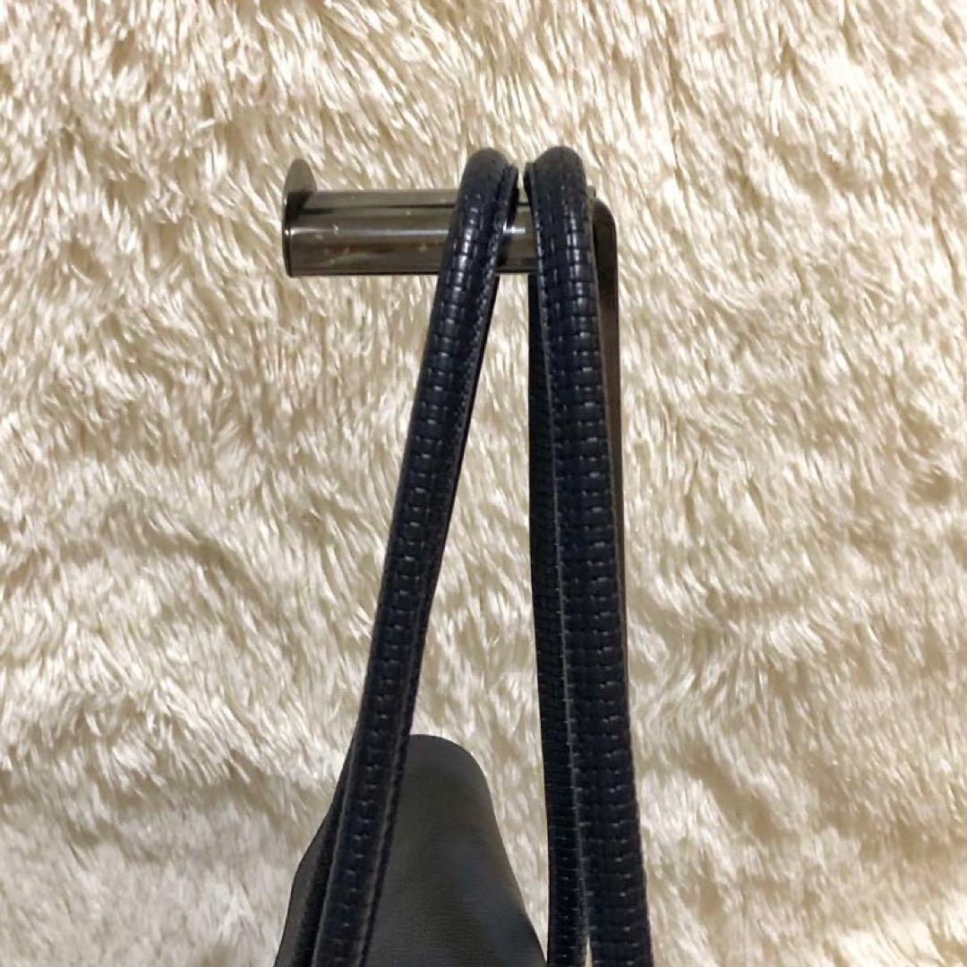 新品同様✨ペッレモルビダ ホーサー　フラップトートバッグ ネイビー