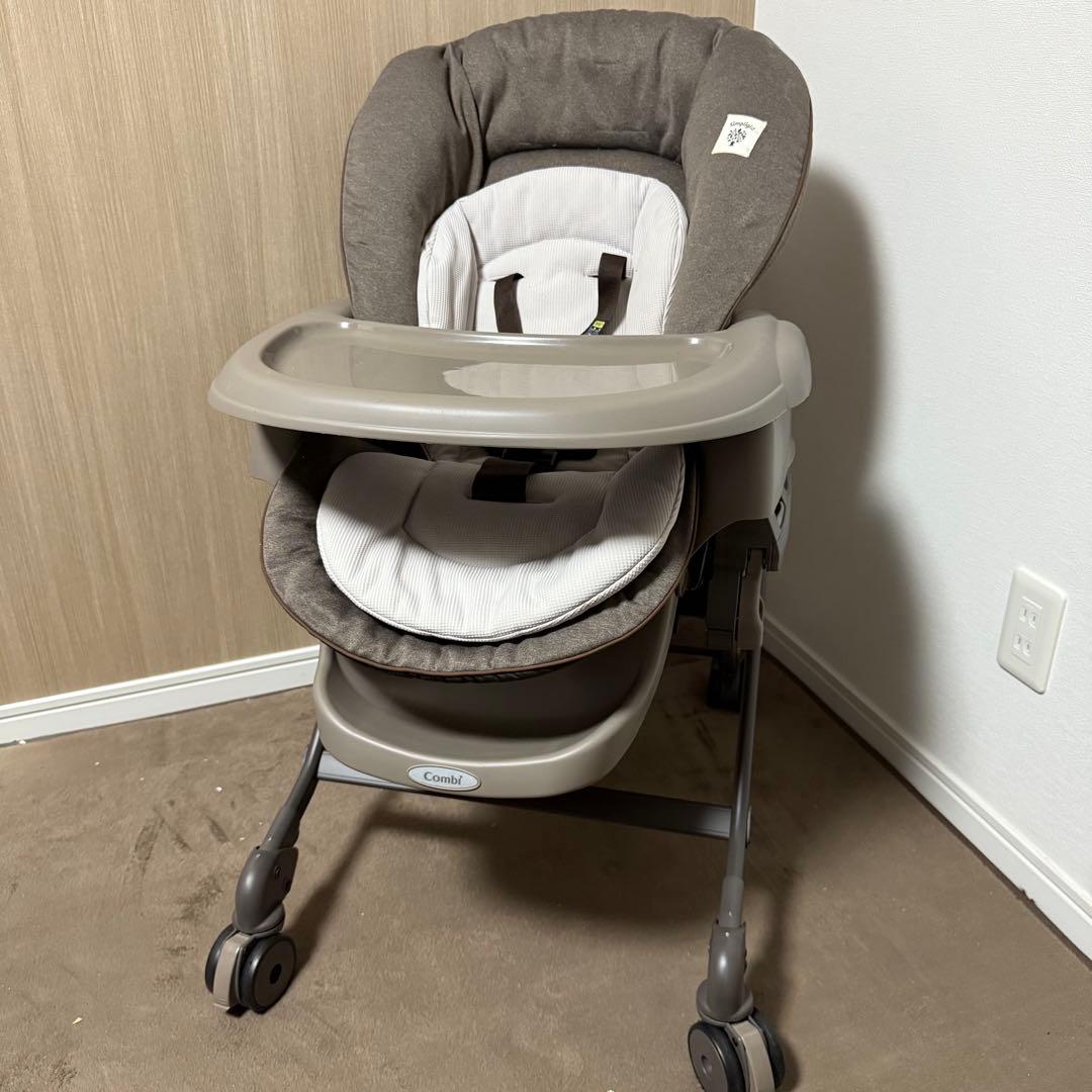 新生児〜　Combi ネムリラ オートスウィング Simplight