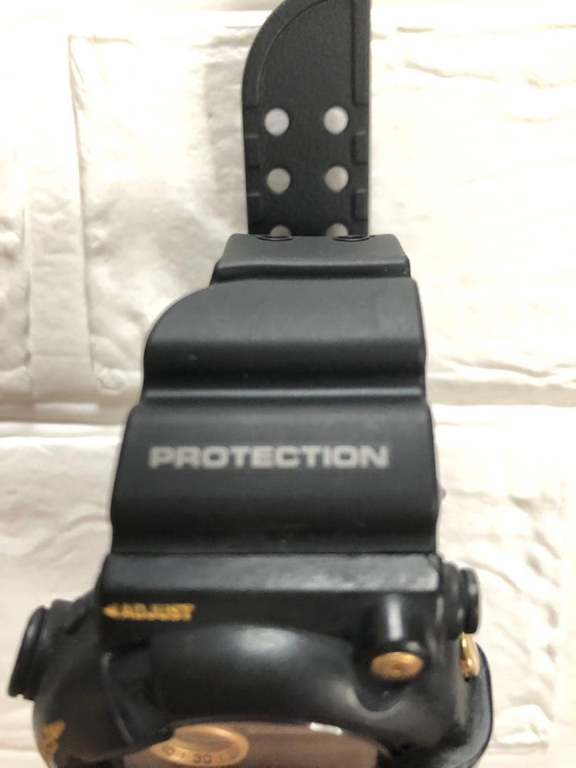 G-SHOCK FROGMAN '99 黒金蛙8200BU-9AT おまけ付き