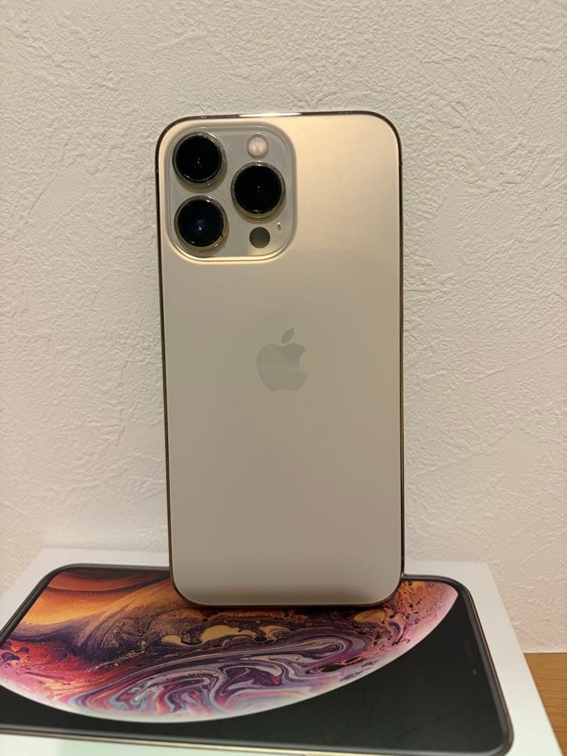 iPhone13pro 256GB SIMロックなし 美品