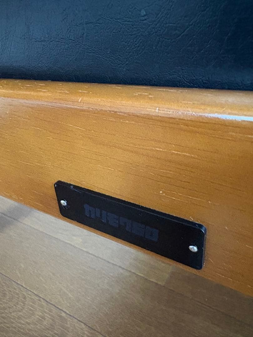 カリモク60 Kチェアー スタンダードブラック