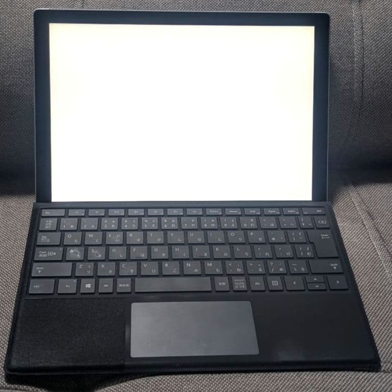 【美品】Surface Pro 7 i5 8GB 128GBタイプカバー付きa