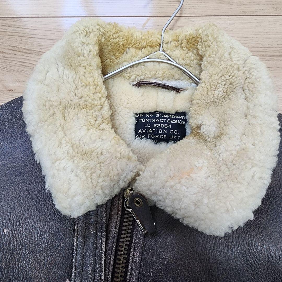 B-3 フライトジャケット リアル ムートンジャケット
