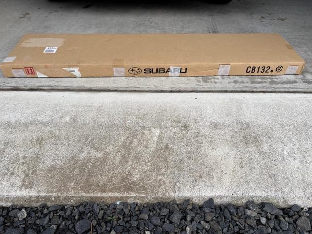 VM系レヴォーグ新品未使用SUBARU純正トノカバー65550VA012