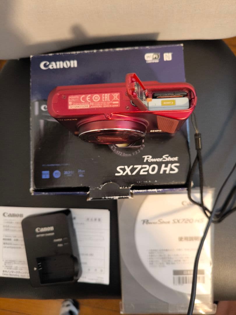(美品)Canon PowerShot SX720 HS 赤 本体