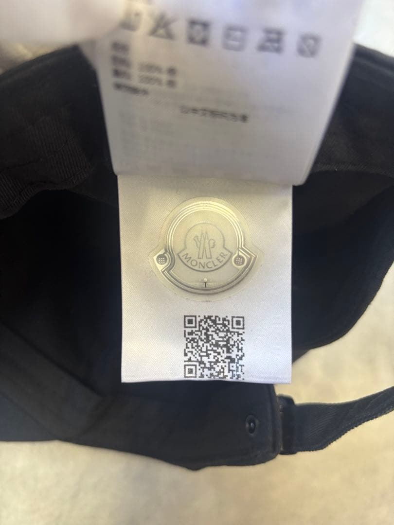 MONCLER ❌スパイダーマン　キャップ