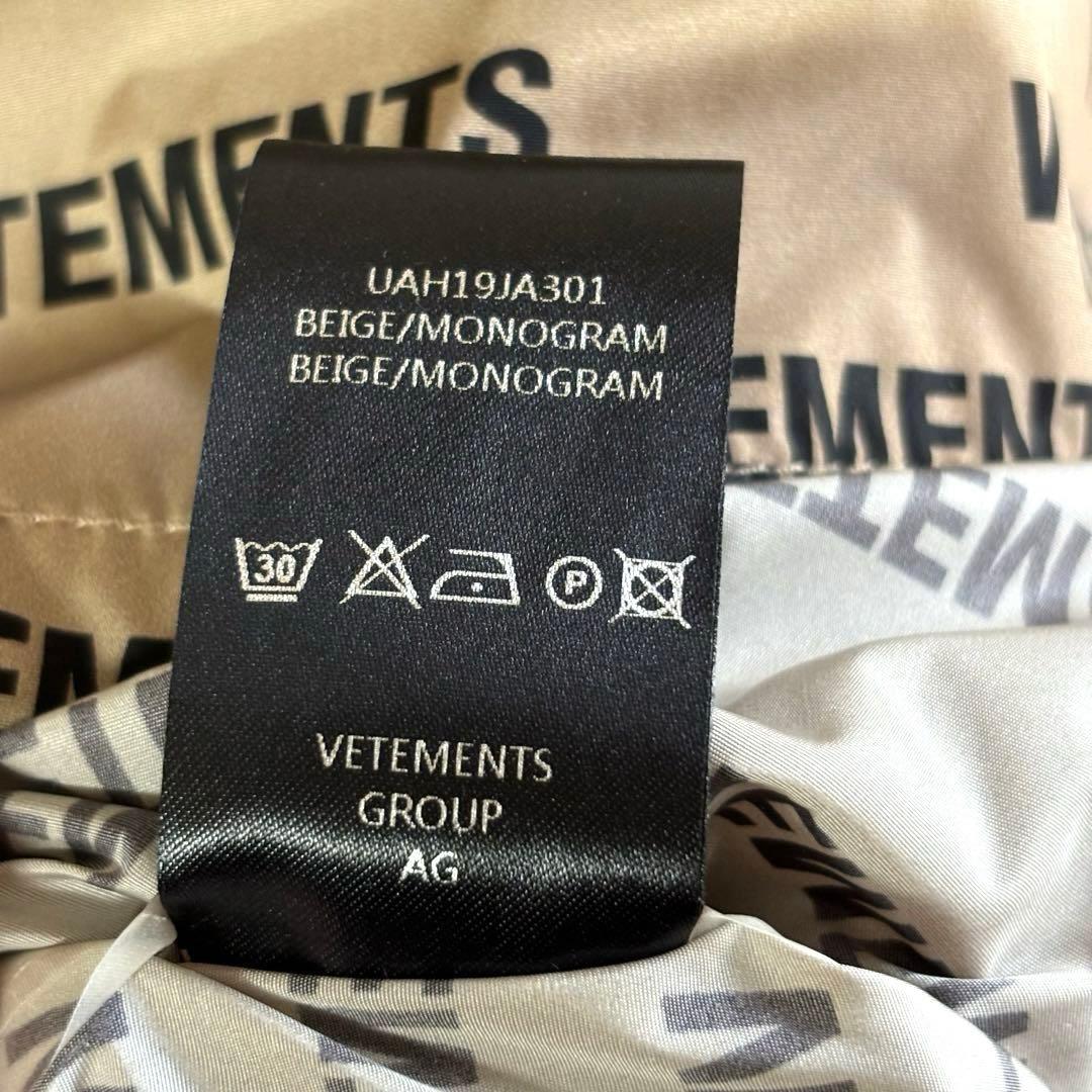 VETEMENTS ヴェトモン レインコート アウター コート　総柄