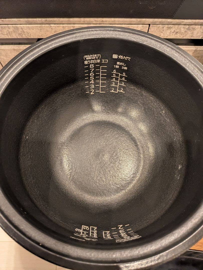 【美品】タイガー 炊飯ジャー用 内釜 JKX1461 カマ うち釜