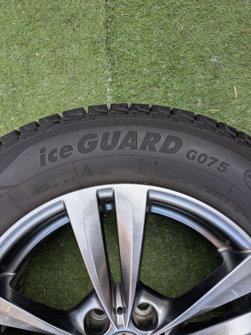 レクサス NX スタッドレス＆ホイール17インチ4本（純正空気圧センサー付）