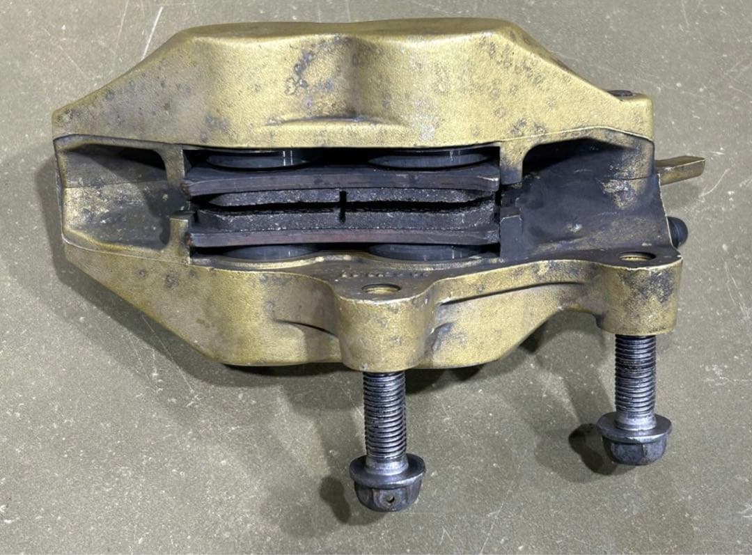 人気ブランド　NC31 ブレンボキャリパー