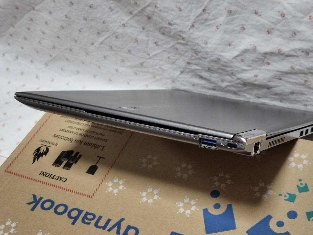 【東芝 dynabook R631/28E SSD リカバリ済 バッテリー良好】