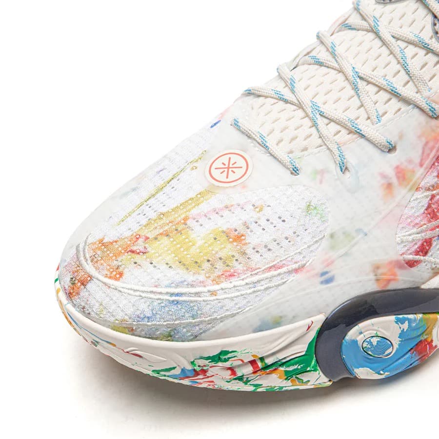 バスケットボールシューズ ホワイト/マルチカラー キャンバス