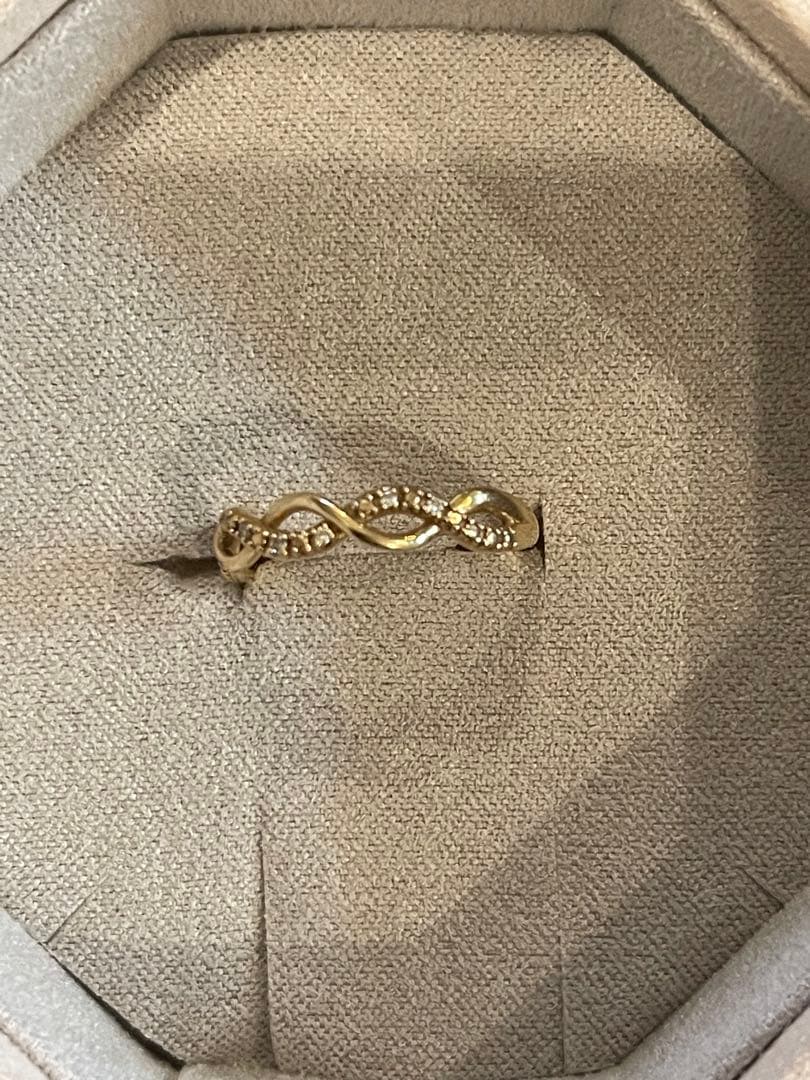 VA ヴァンドーム青山　10k リング　ダイヤモンド　11号　ケース付き