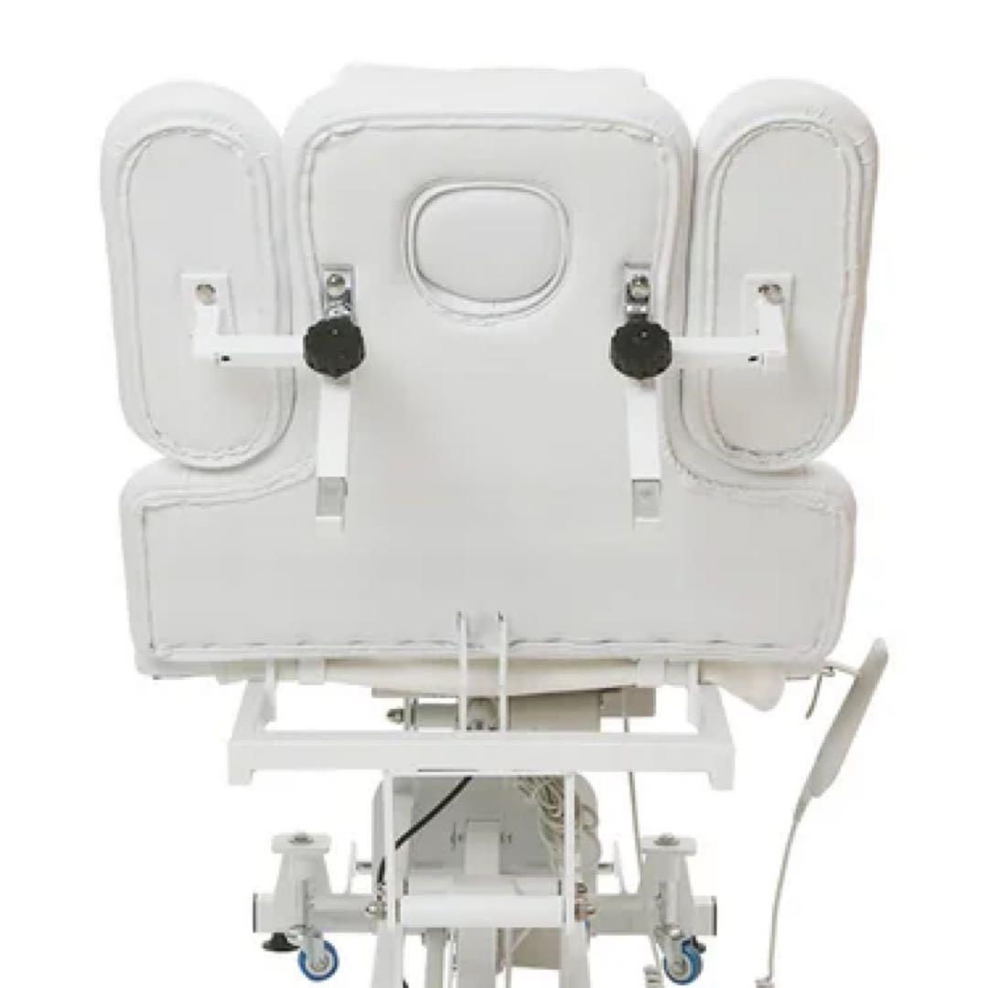 M*様 電動 エステベット