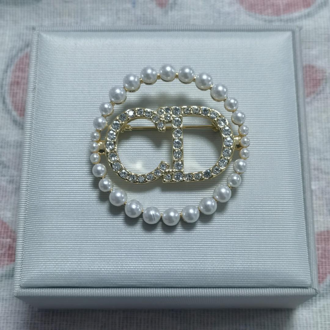 ディオール DIOR パール ブローチ ゴールド