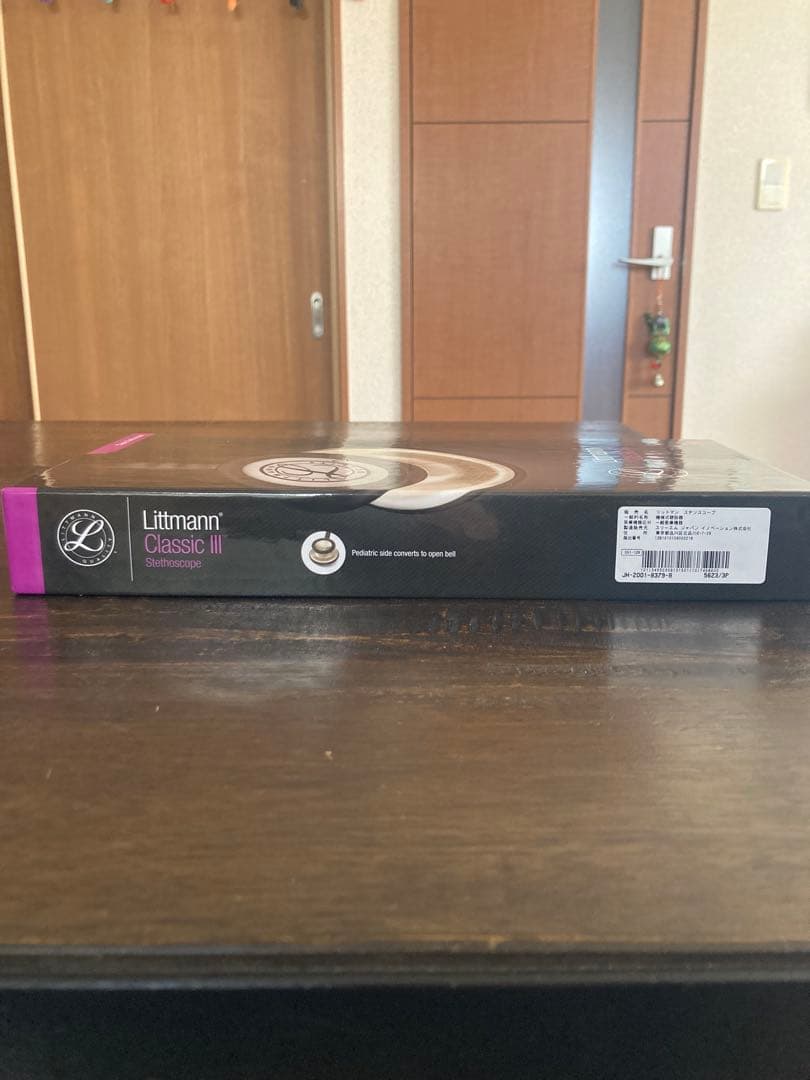 Littmann Classic III 聴診器、ケース付き。