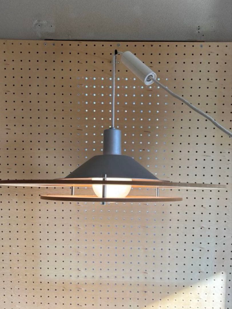 【ゥ】ペンダントライト