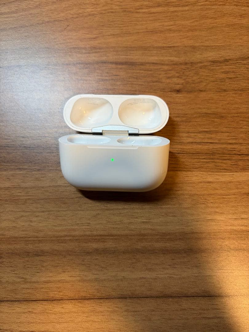 Apple airpods pro 2 エアポッズプロ　イヤホン