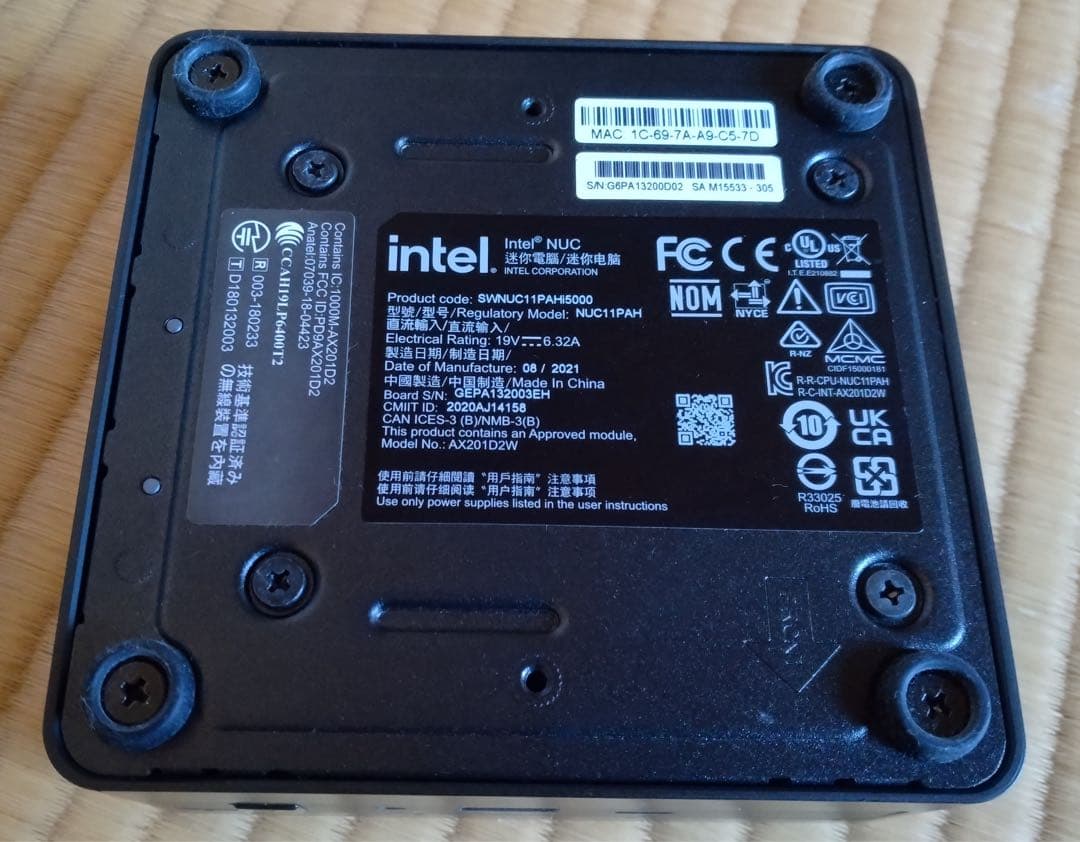 第11世代 Intel NUC ミニPC (i5-1135G7搭載)