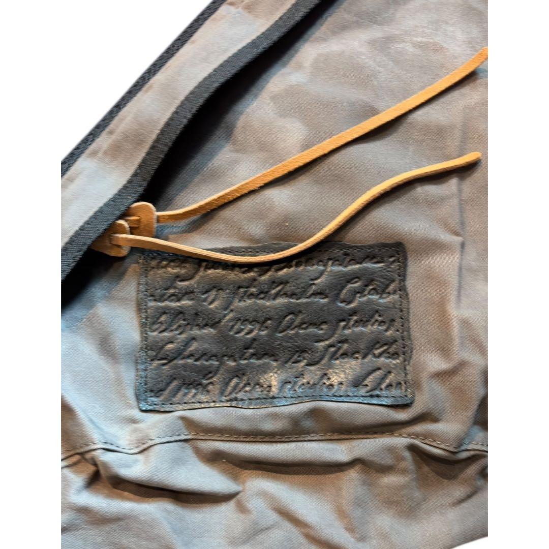 Acne Studios アクネストゥディオズ　スリングバッグ